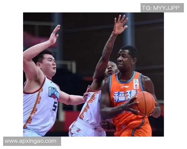 南京篮球队反击战术分析与得失总结探讨