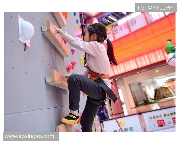 深圳攀岩队在极限运动联赛中以95分稳居积分榜首位